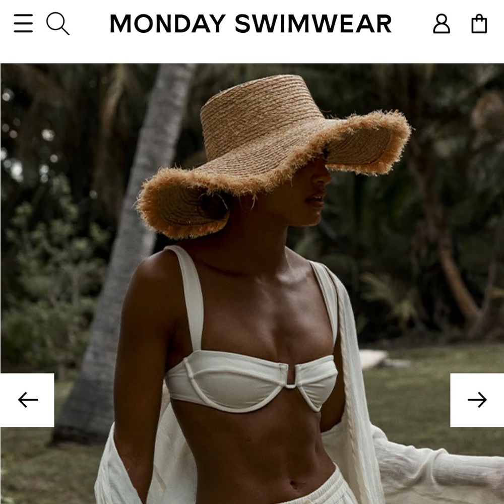 NWT Monday swimwear Bondi hat small brim